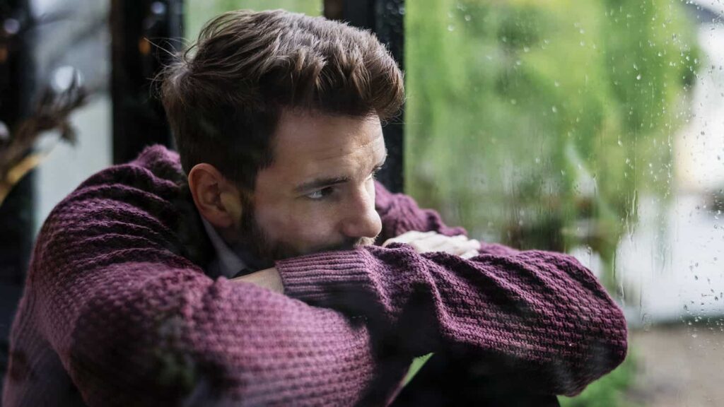 Spotting the signs of seasonal affective disorder (sad) on site